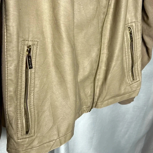 CALVIN Klein vegan leather jacket,asymmetrical front zipper,rib sides, like new! - Picture 11 of 16